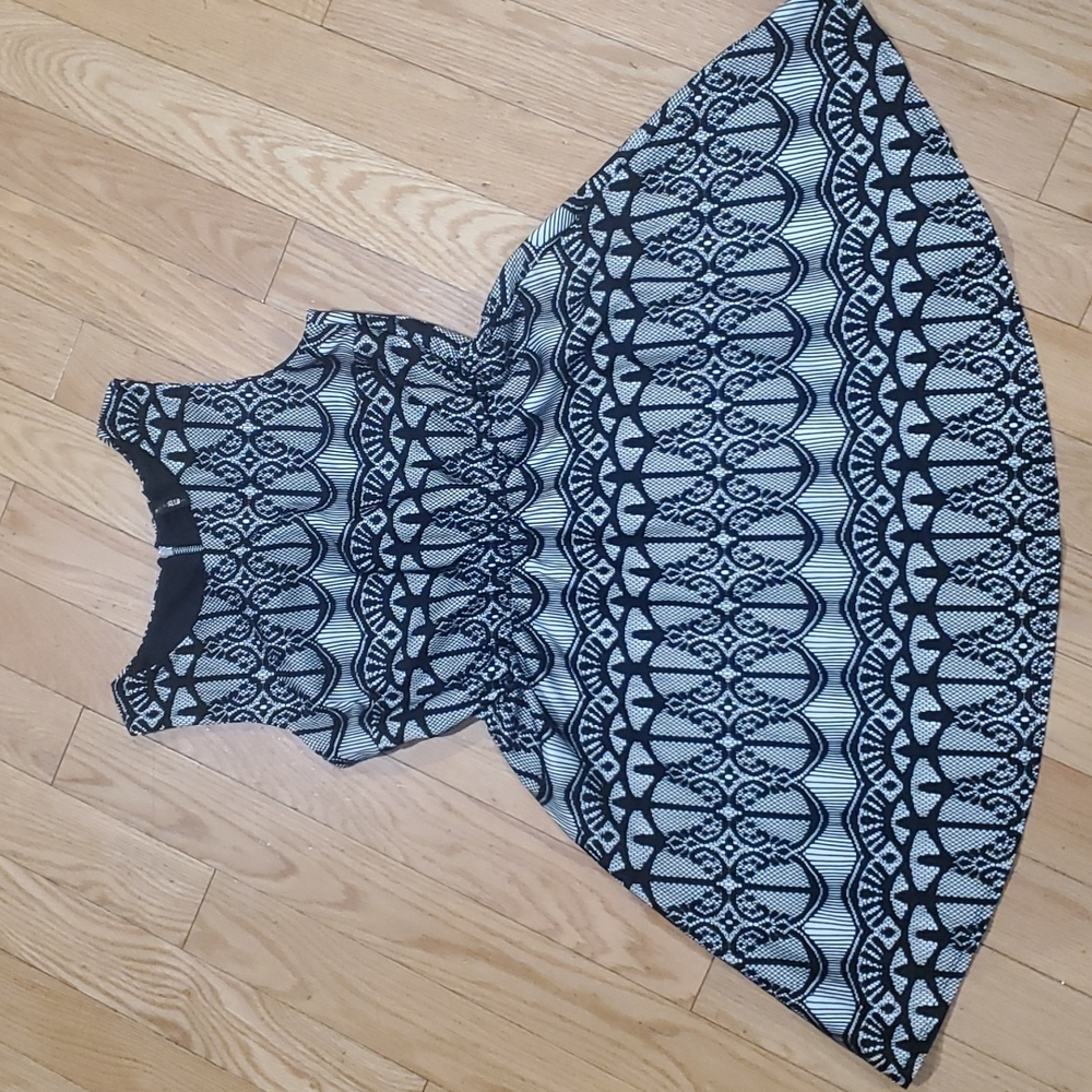 Short flowy dress